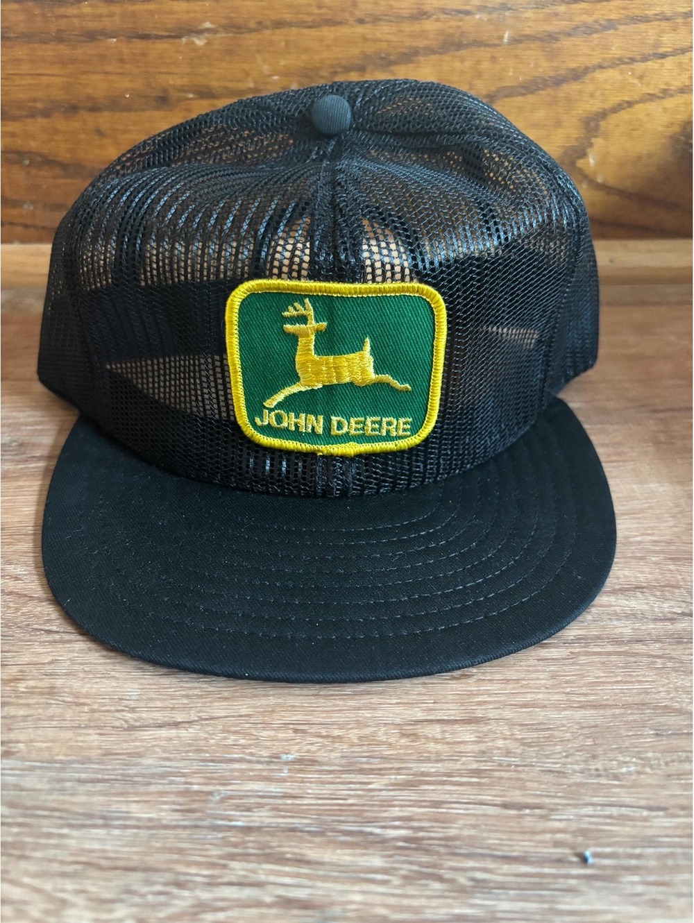 John Deere Truckers Cap Louisville mfg EXCELLENT!
